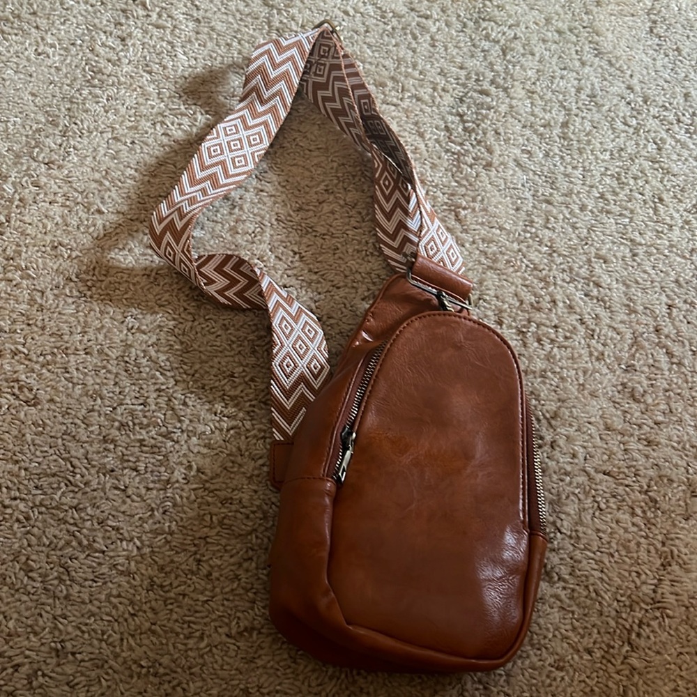 Crossbody purse